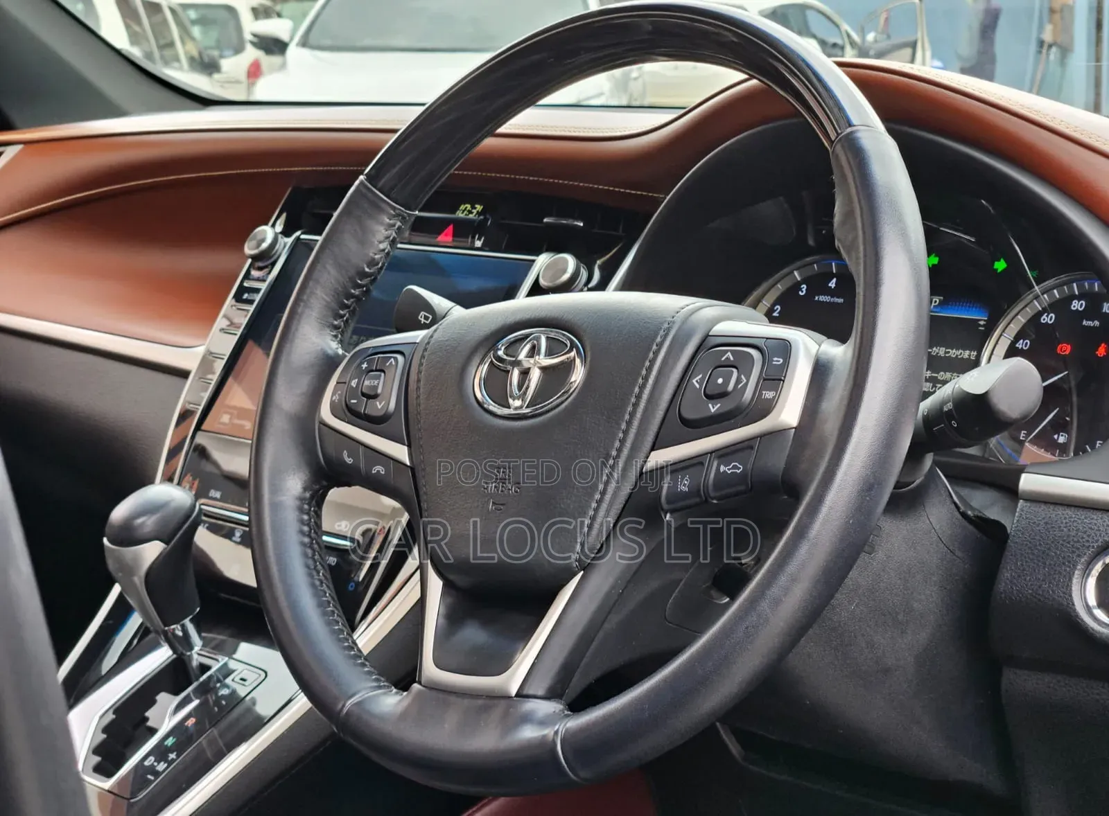 Toyota Harrier 2.0 2019 Black