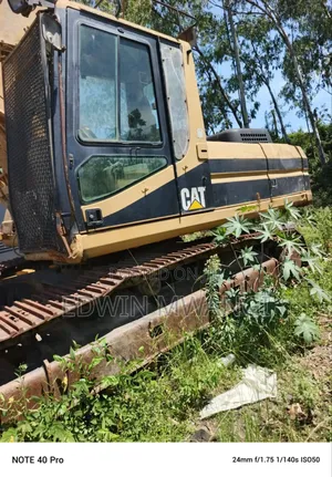 We Buy All Types Of Scrap Metals,Graders,And All Machineries