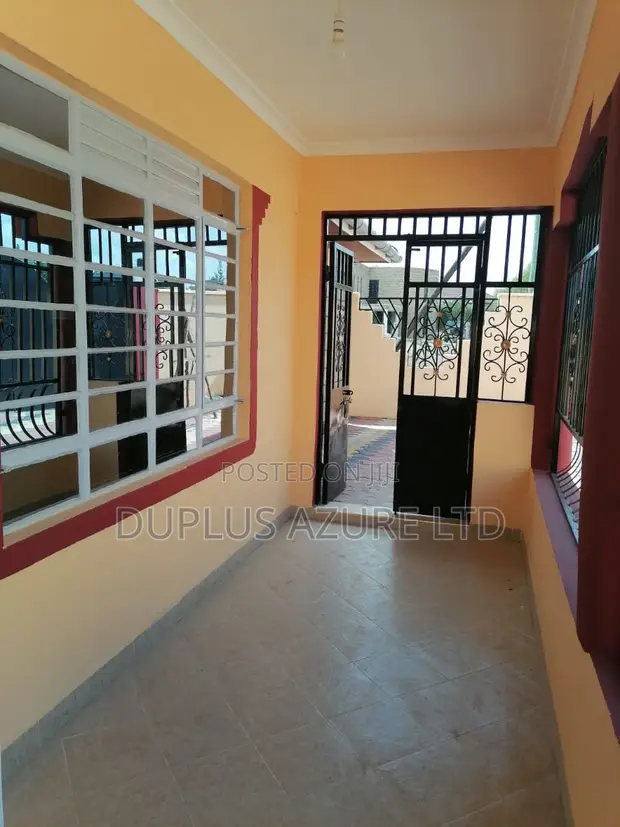 4bdrm Bungalow in Kitengela for sale