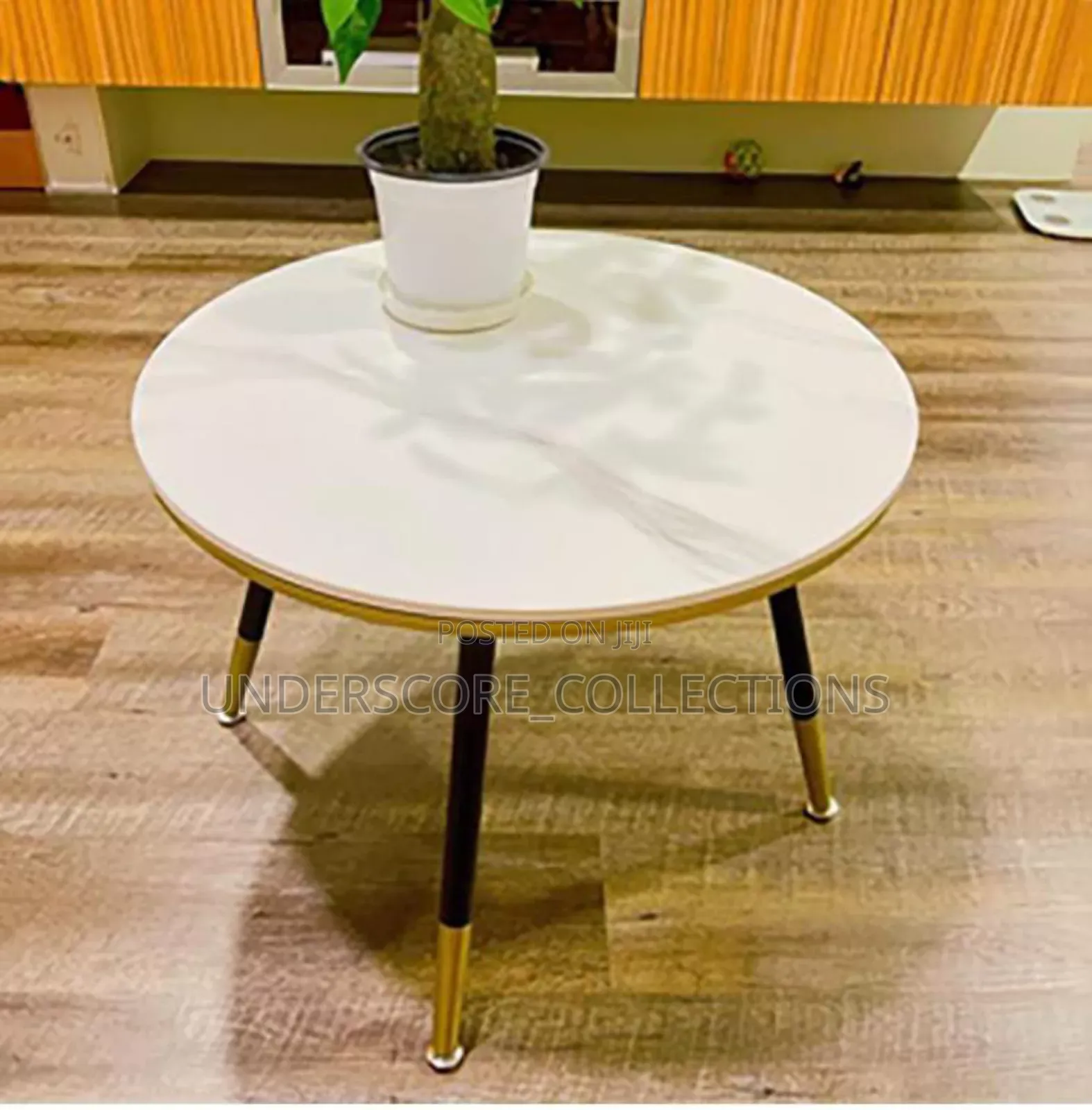 *Center Piece Table*