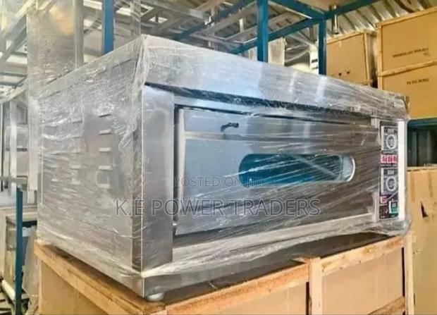 Premier 1 Deck Gas Oven - main view