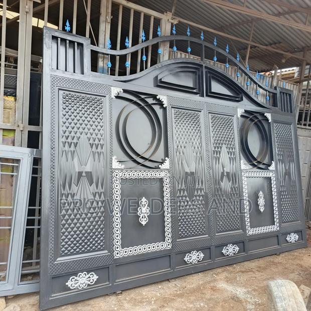 "Strong Stylish Sliding Gate – Secure Your Property Today - thumbnail 2