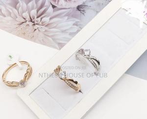 V Shaped Engagement/Engagement Rings - main view