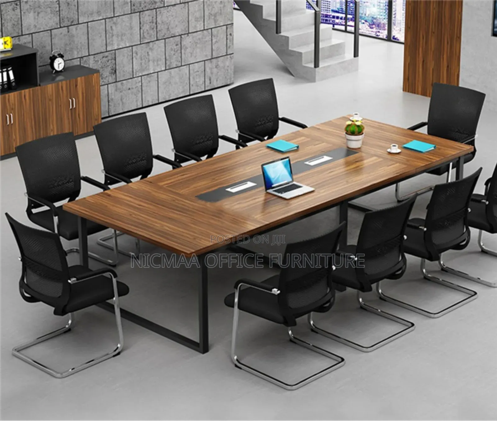 Boardroom Table: 2.4m Spacious Design Mahogany Table
