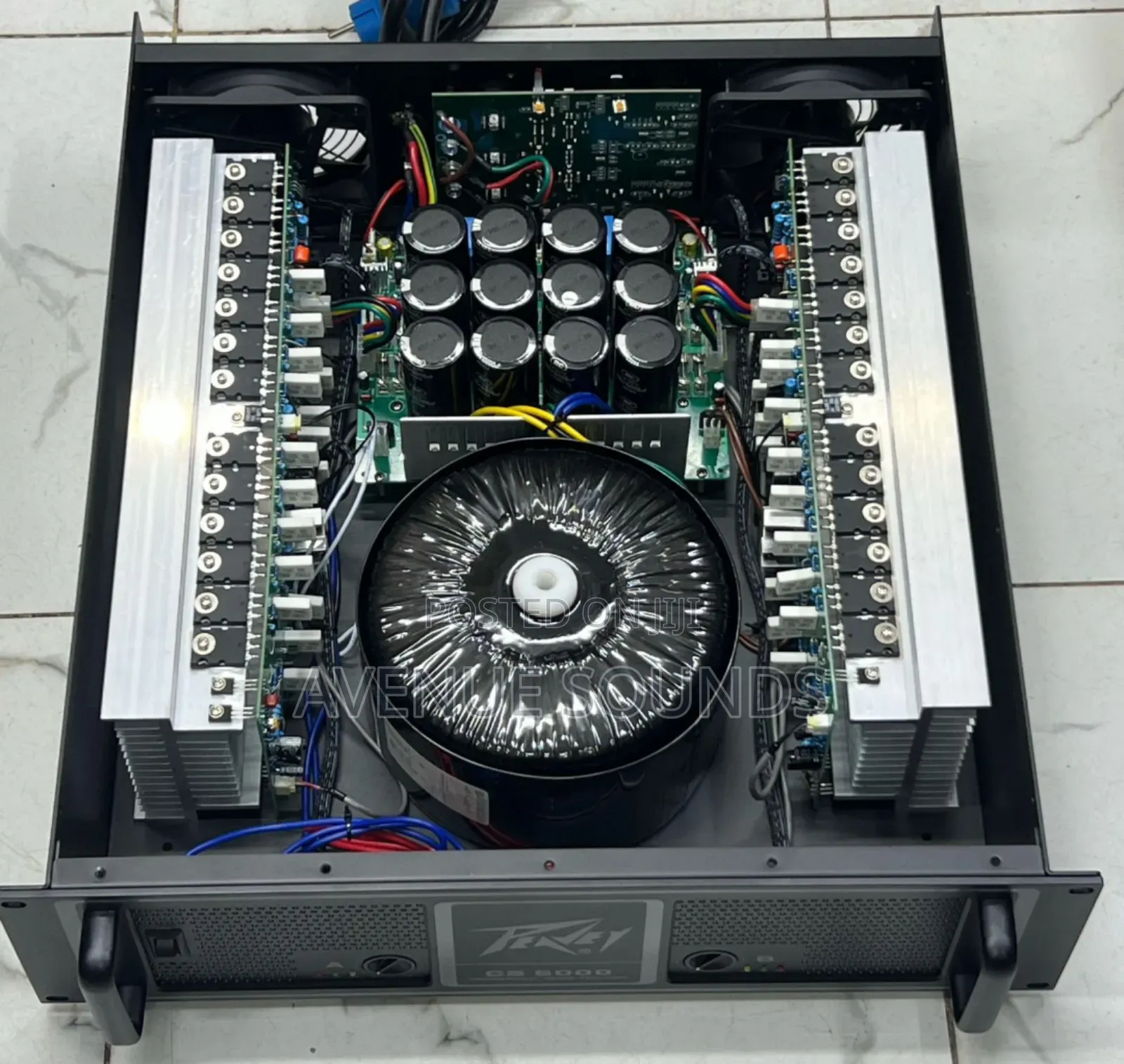Power Amplifier Peavey Cs6000