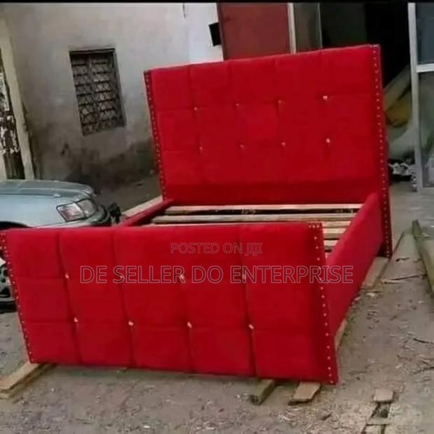 Bed Red 4=6 Chester - main view