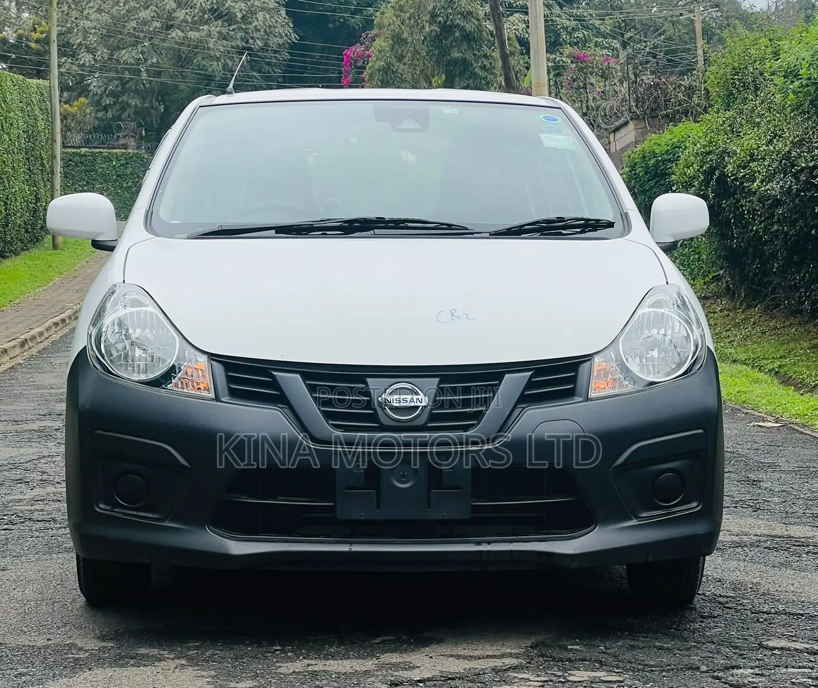 Nissan Advan 2018 White