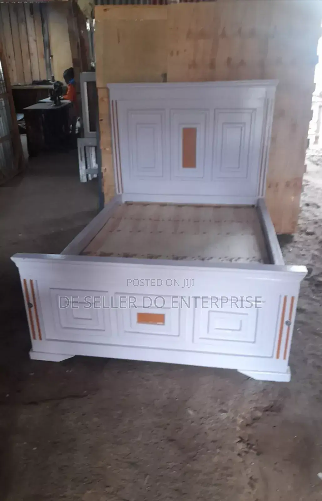 4x6 Bed Made of Wood/ Hardwood