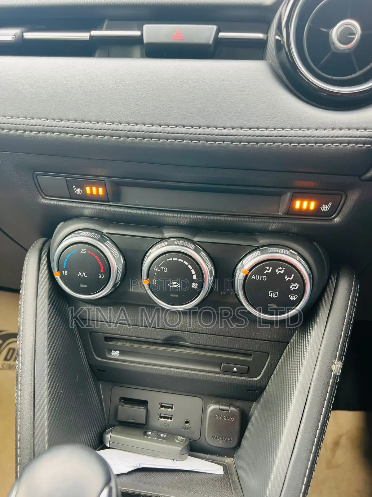 Mazda 2 2020 Silver