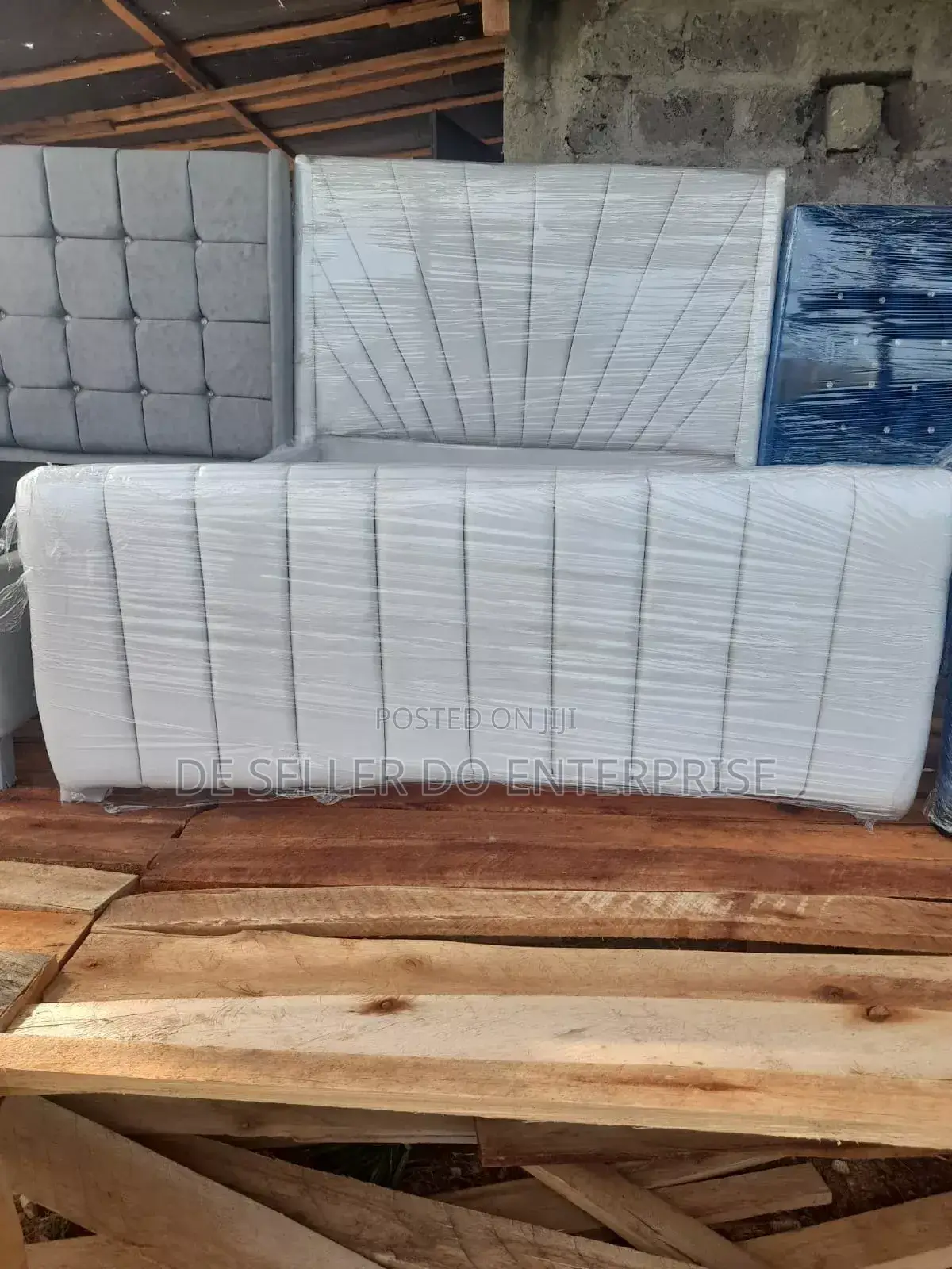 Chesterfield Beds Ready Ready