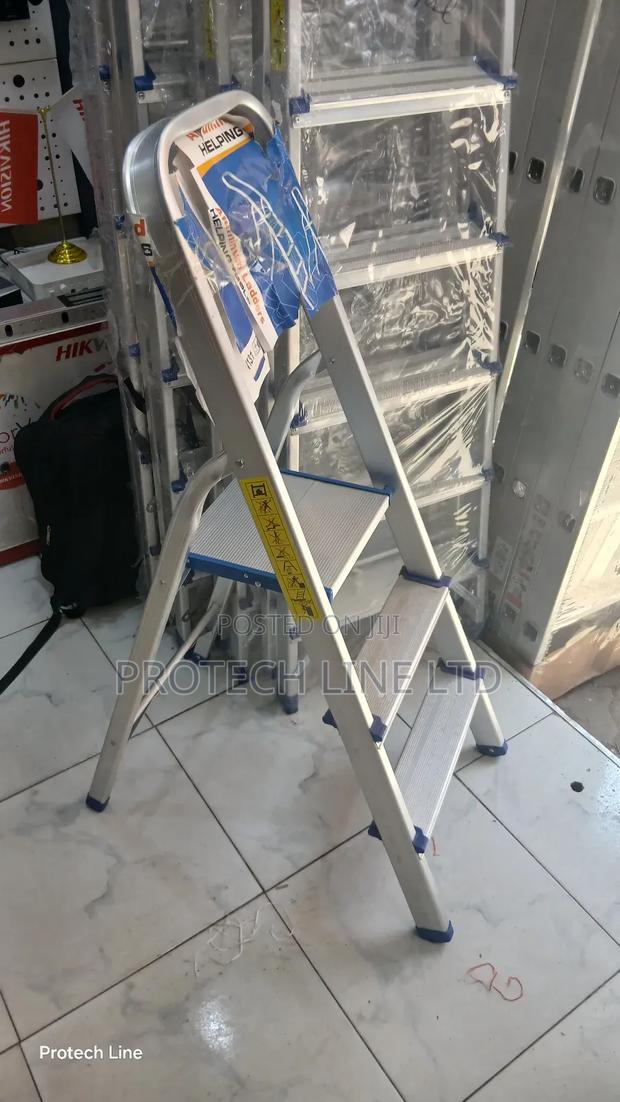 3 Steps Aluminum Ladder - main view