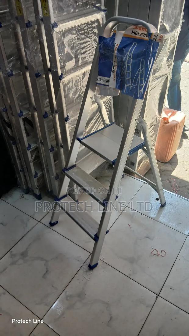 3 Steps Aluminum Ladder - thumbnail 3
