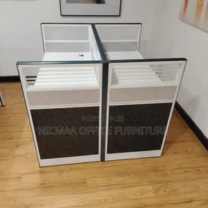 Workstation: 2-way Sturdy Closed White Workstation