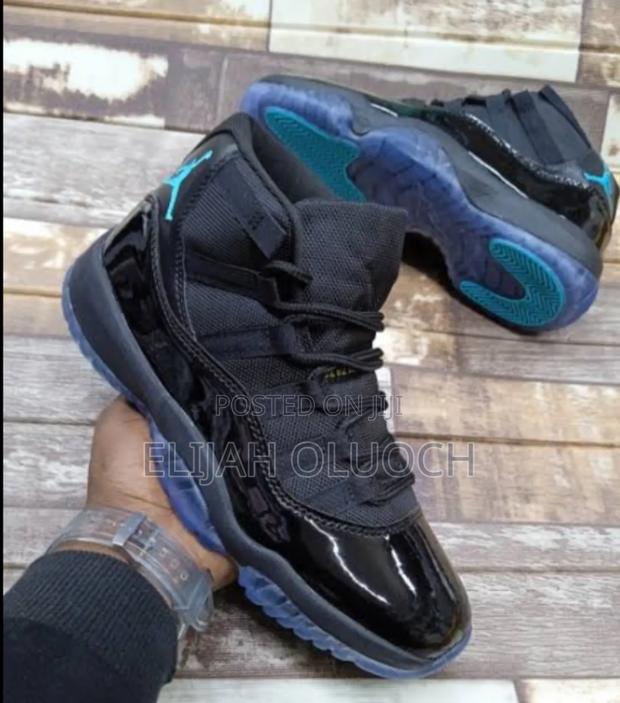 Air Jordan 11 Space Jam - thumbnail 3