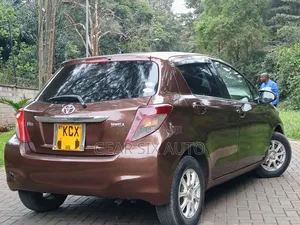 Toyota Vitz 2012 Brown