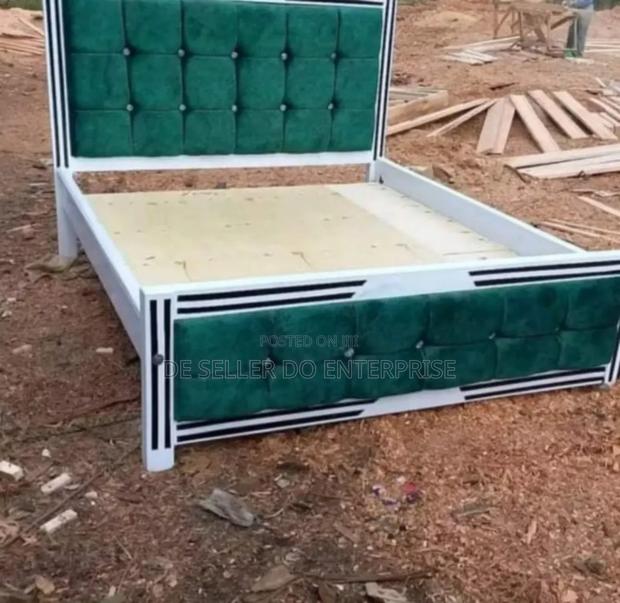 Green Jungle 5*6 Mocket Bed