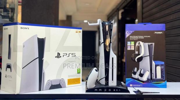 Complete Ps5 Slim With All Accessories.