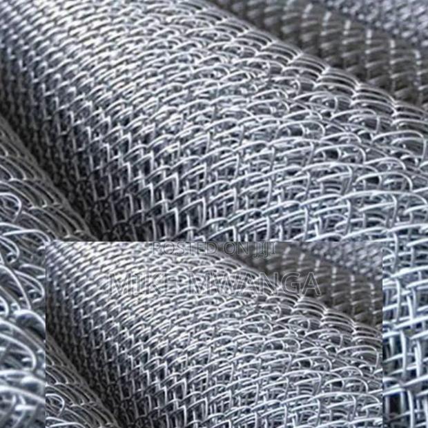4.00mm ,8ft, 8g, 80x80 Chain Link