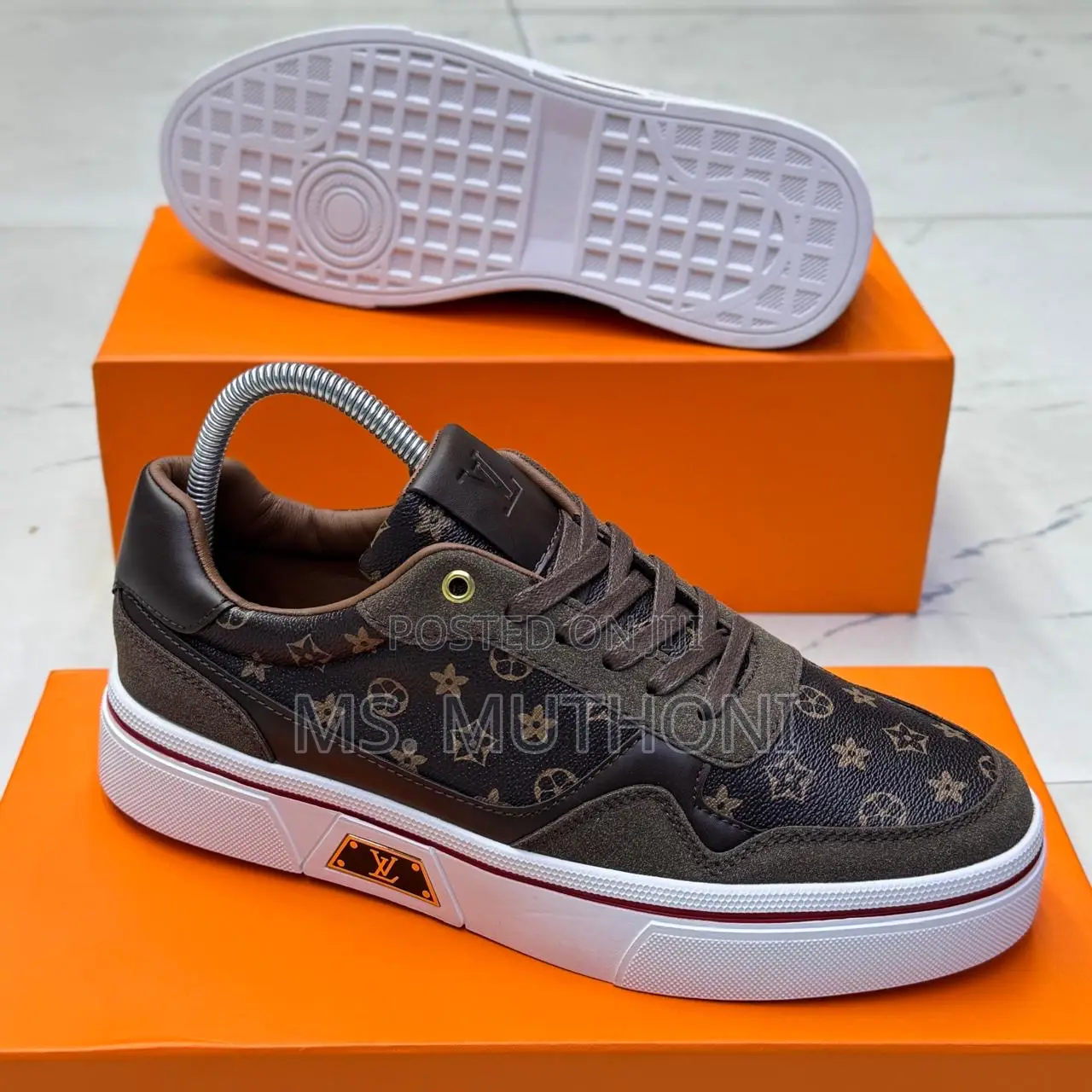 Louis Vuitton Inscribed Casual Wear Sneakers Size 40-45