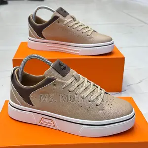 High Quality Gents Casual Shoes in Stock