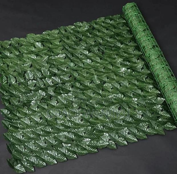 *Realistic Artificial Leaf Privacy Fence* - main view