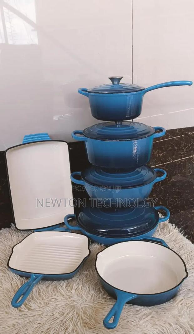 11 Pieces Cast Iron Cooking Pots