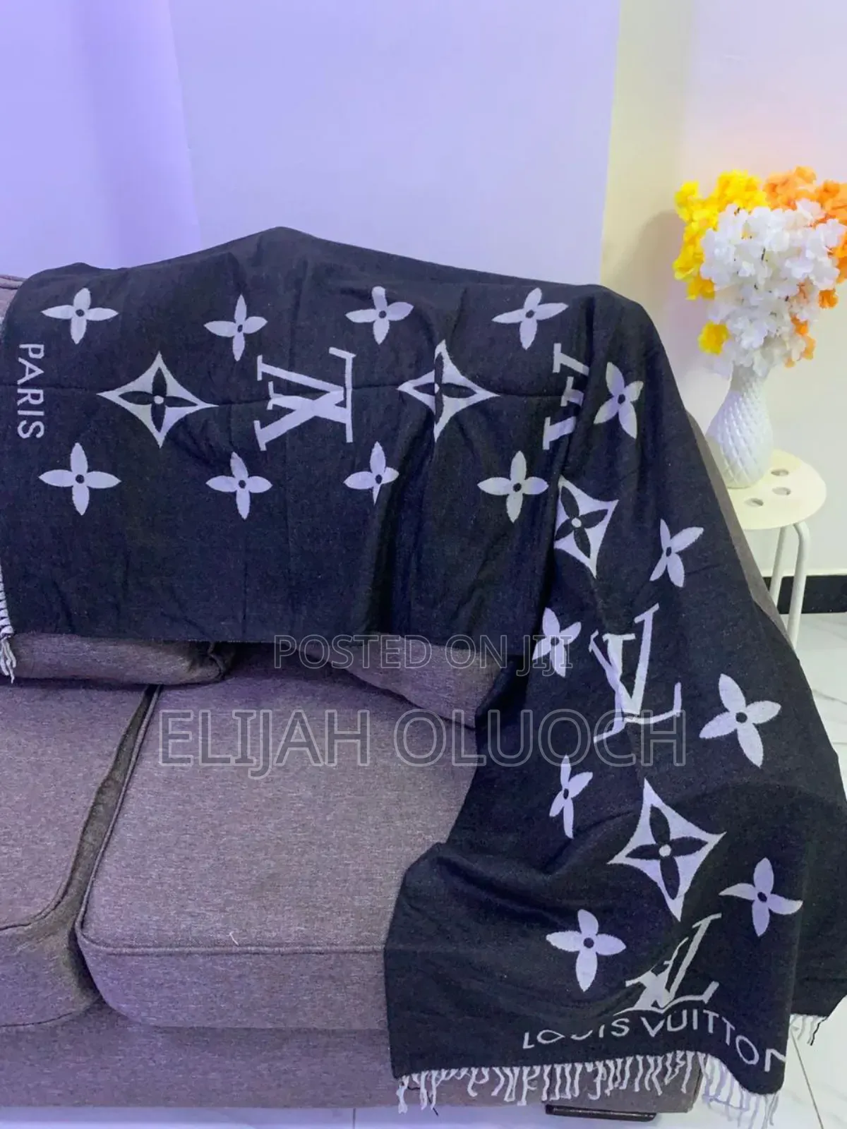 Quality Designer Heavy Shawl/Scarf Louis Vuitton