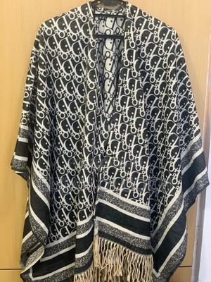 Dior Quality Heavy Scarf/Wrap - thumbnail 2