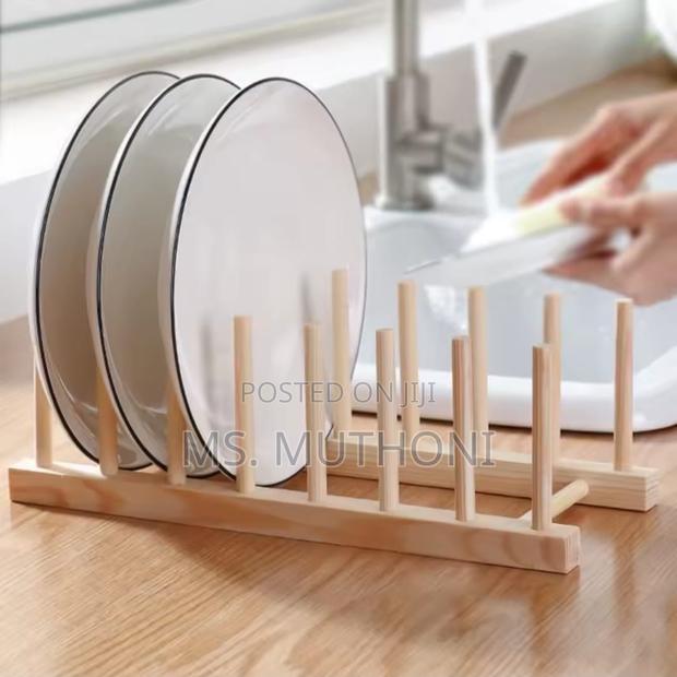 6 Slots Bamboo Plate Holder* - thumbnail 3