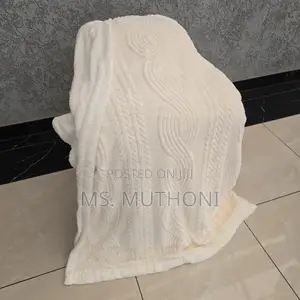 Lambswool Double Sided Throw Blanket* Size 200*230cm ( 6*7)
