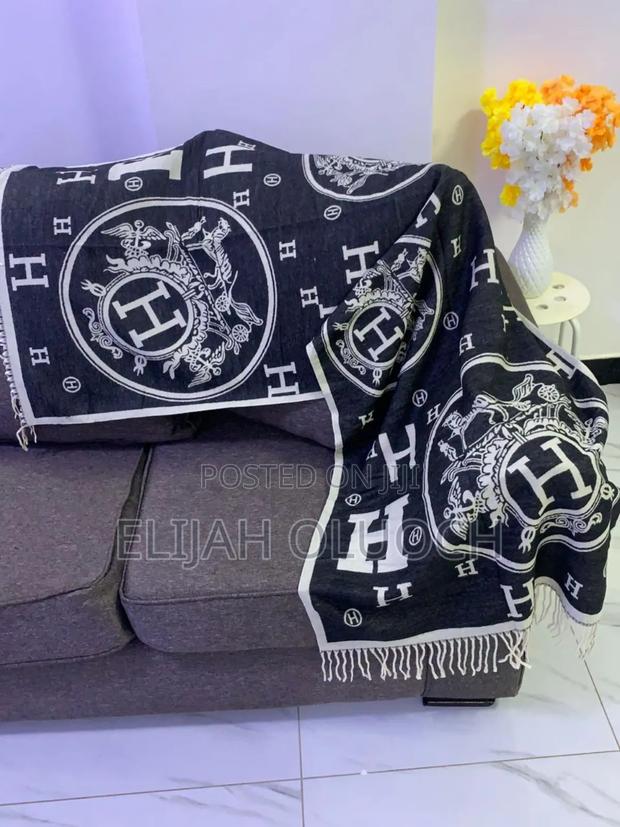 Hermes Scarves/Wrap/Shawl - thumbnail 3