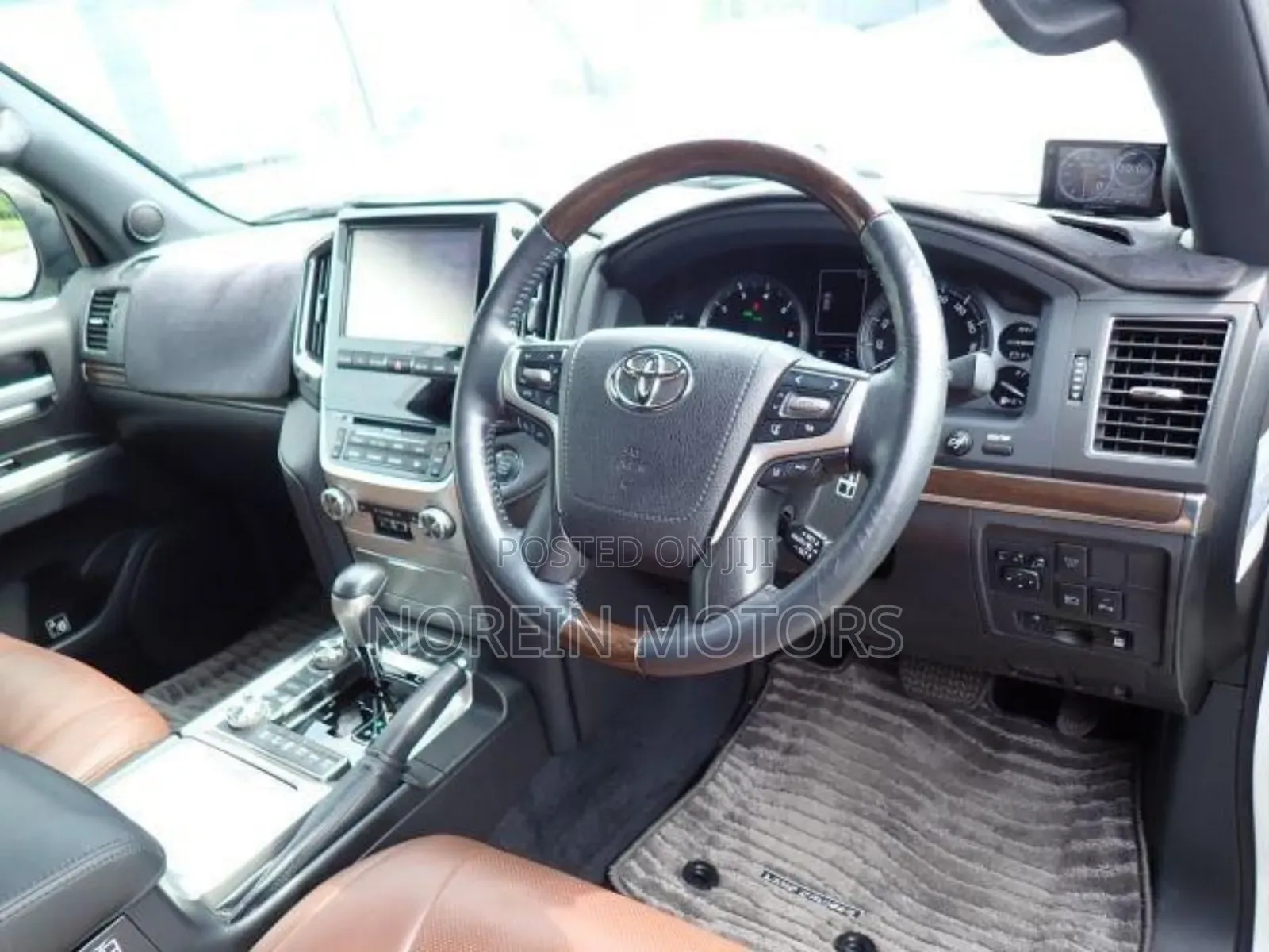 Toyota Land Cruiser 2019 Pearl