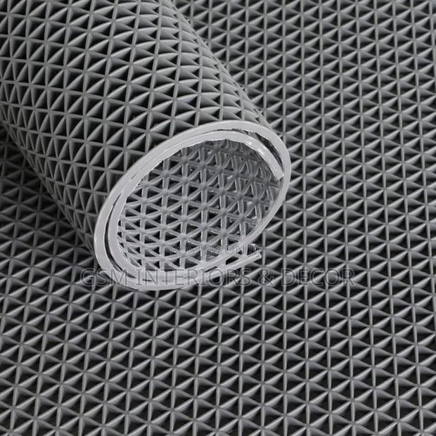 Spiral Grey Anti Slip Mats 6mm