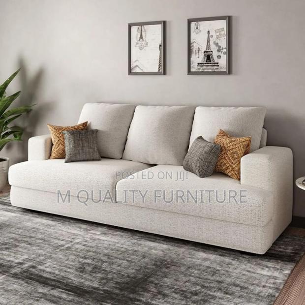 Cream 3 Seater Indoor Seat