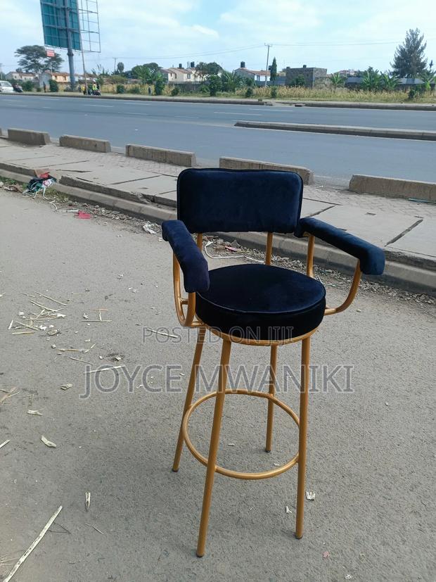 High Counter Stool With Armrest, Black and Gold