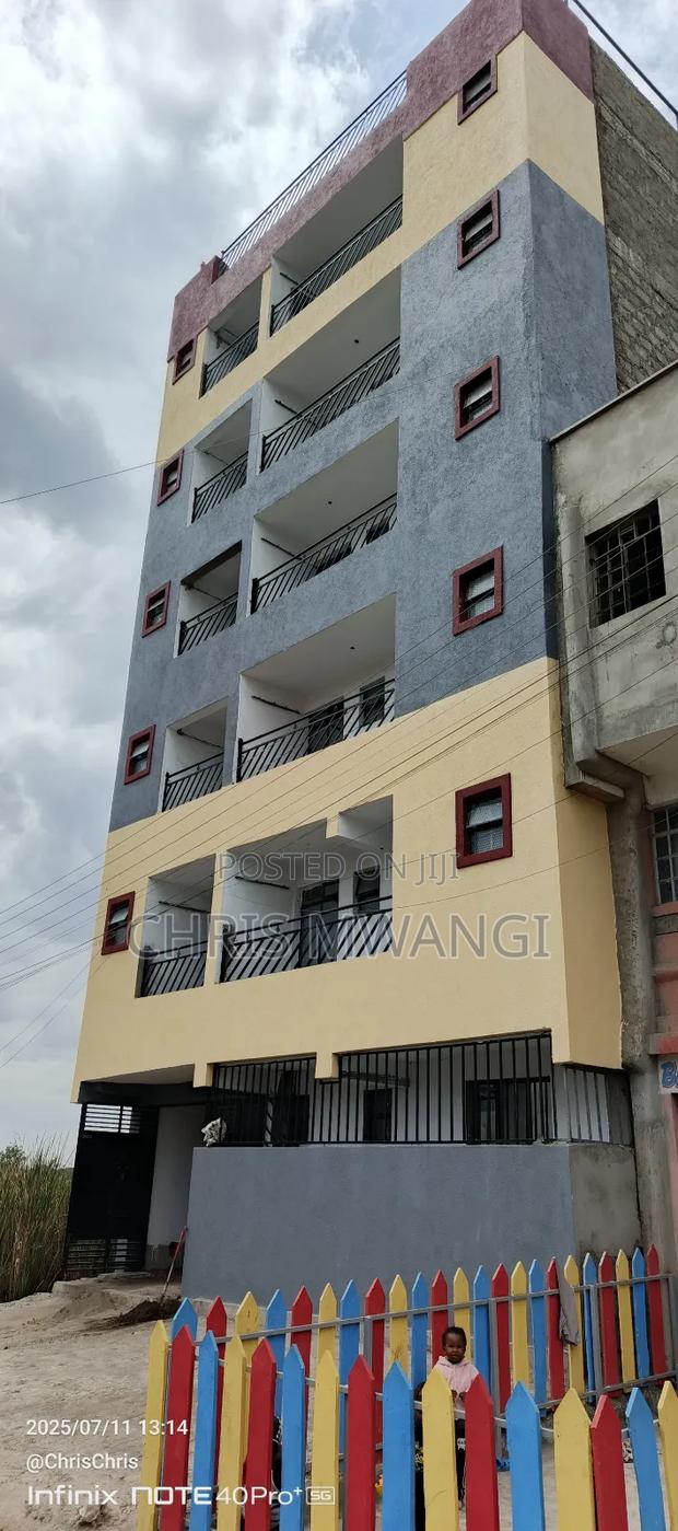 Furnished 2bdrm Block of Flats in Kamakis Street for sale - thumbnail 4