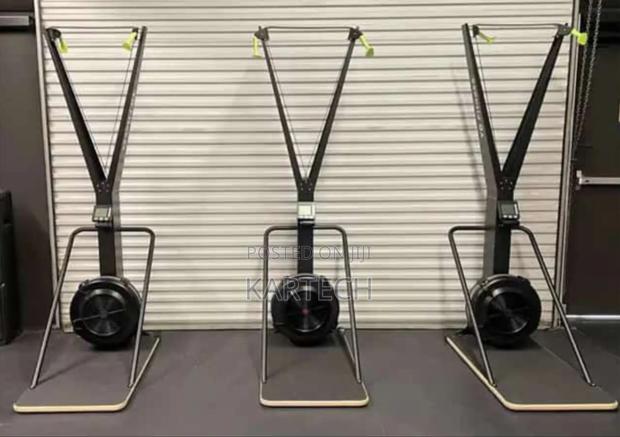 Skieng Machine