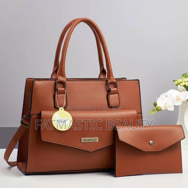 Smart Handbag - main view