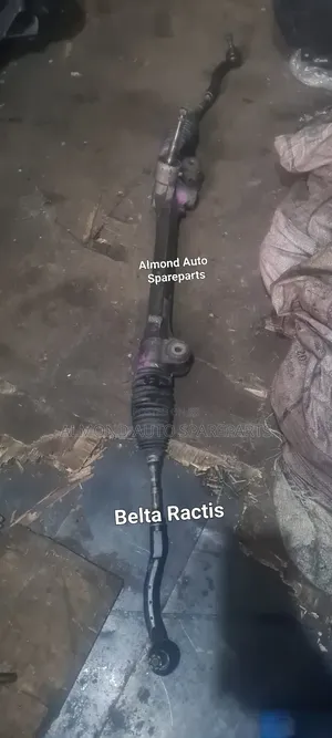 Toyota Belta/Ractis Steering Rack