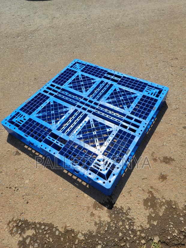 Blue Plastic Pallets - Premium Pallets