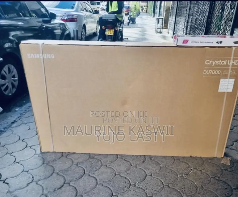Samsung 65”Du7000 Uhd