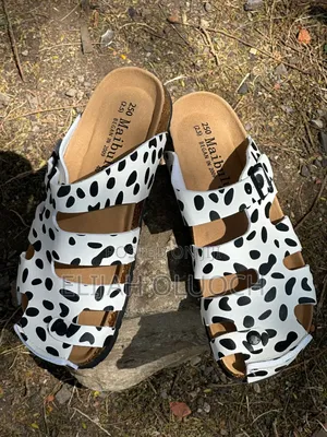 Pure Leather (Maibulun)Cork Sandals Black and White