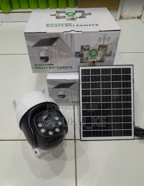 Solar Powered 4g Outdoor PTZ Camera