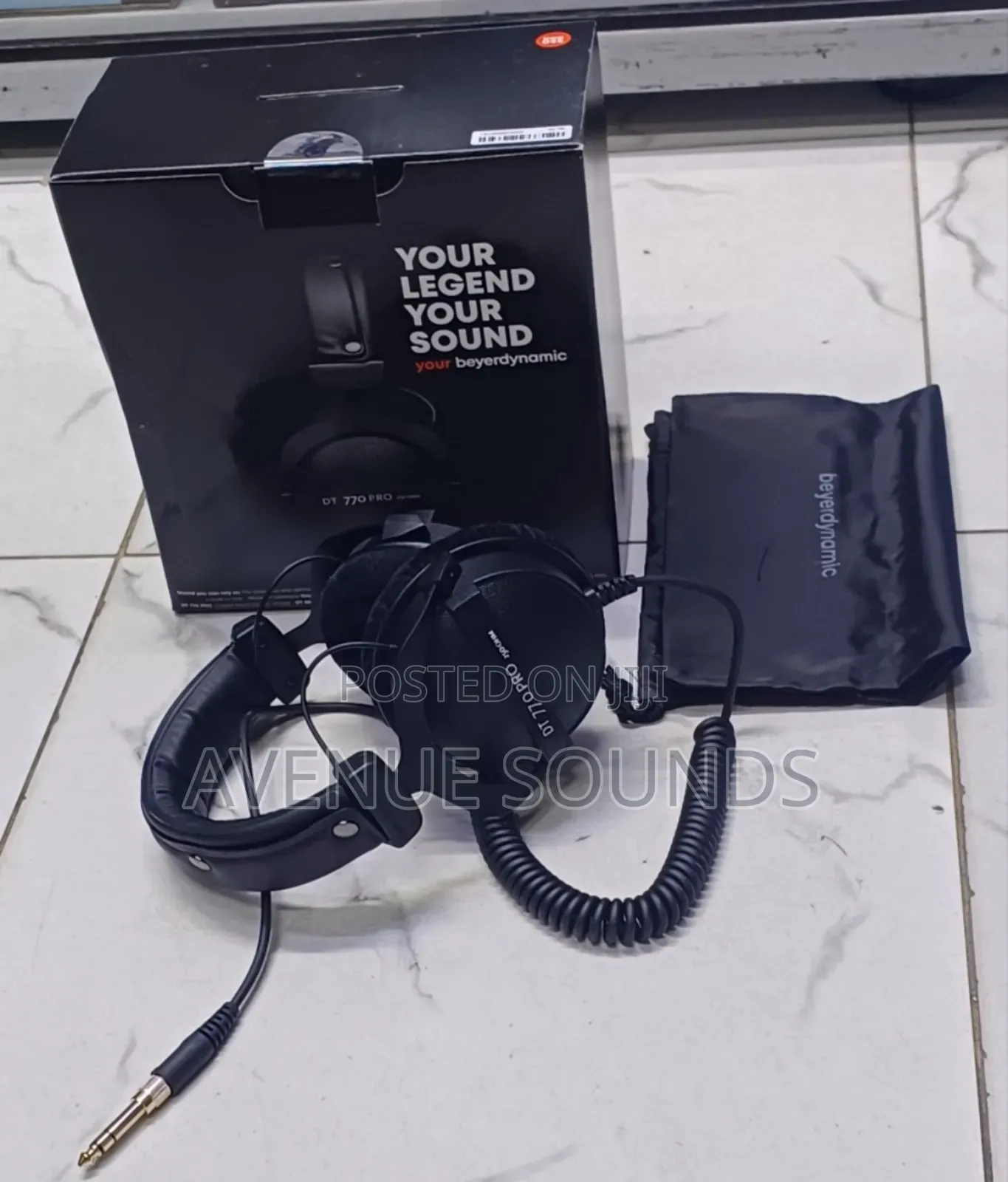 Beyerdynamic Dt 770 Pro 250 Ohm Studio Mixing Headphones