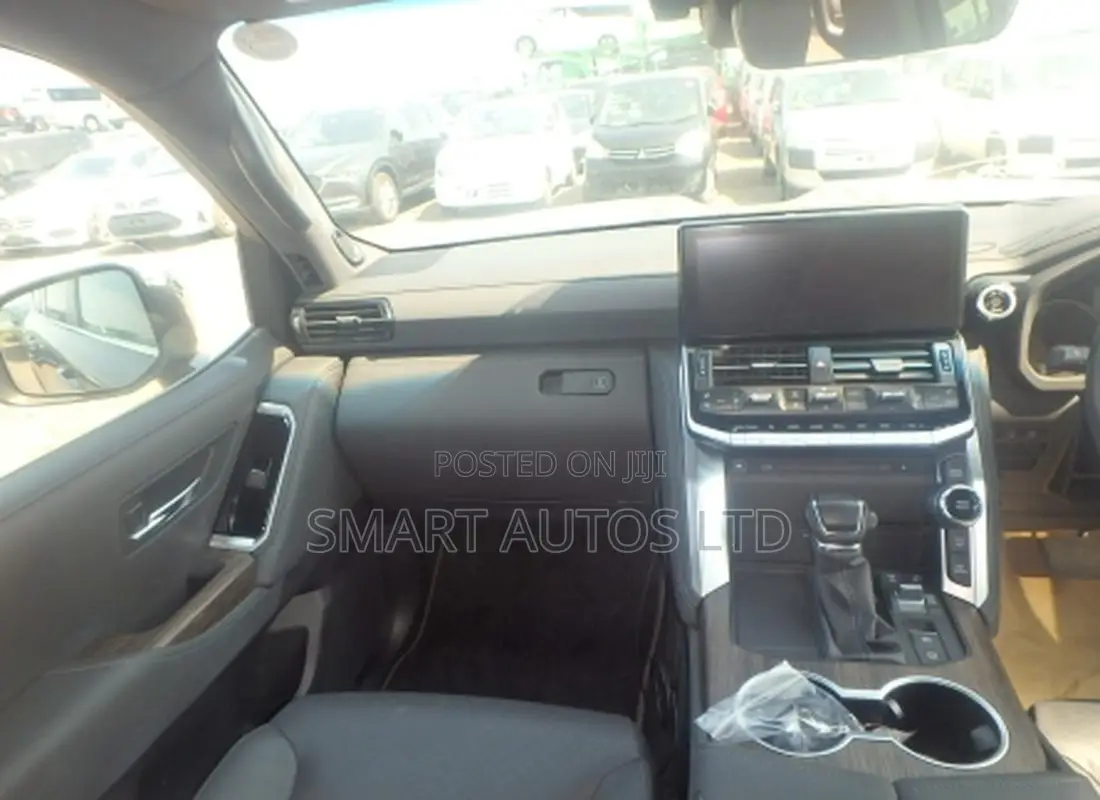 Toyota Land Cruiser 3.5 Petrol 4WD 2022 Gray
