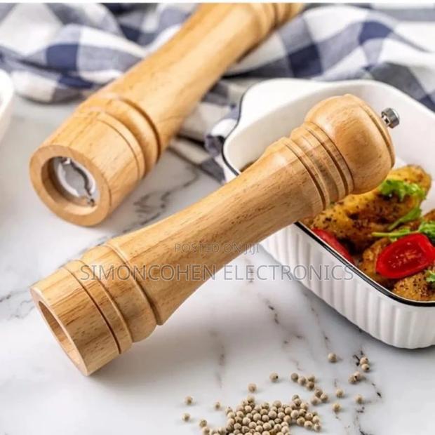 Solid Wood Pepper/Spice Grinder - main view
