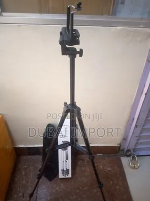 3120 Camera/Phone Tripod Stand