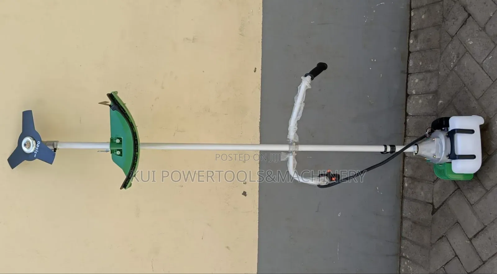 Oasis 2 Stroke Brush Cutter / Brush Cutter