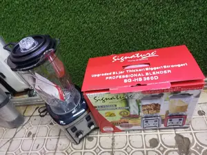 Highly Noted 1800w Signature Blender