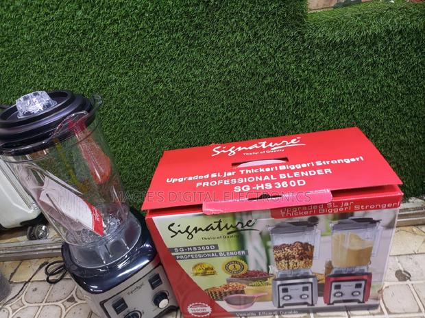 Commercial Standard 1800w Signature Blender